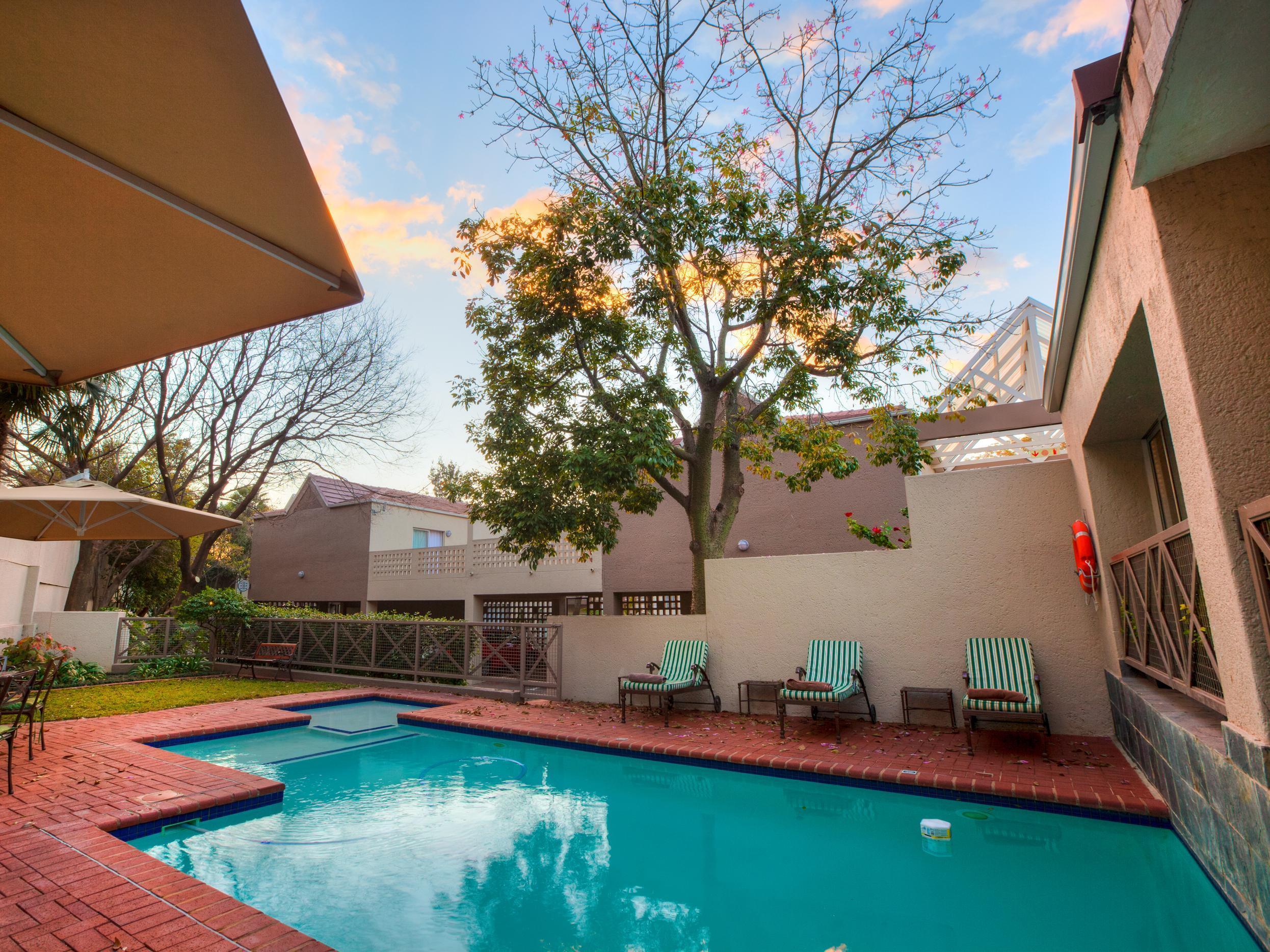 יוהנסבורג Courtyard Hotel Sandton מראה חיצוני תמונה