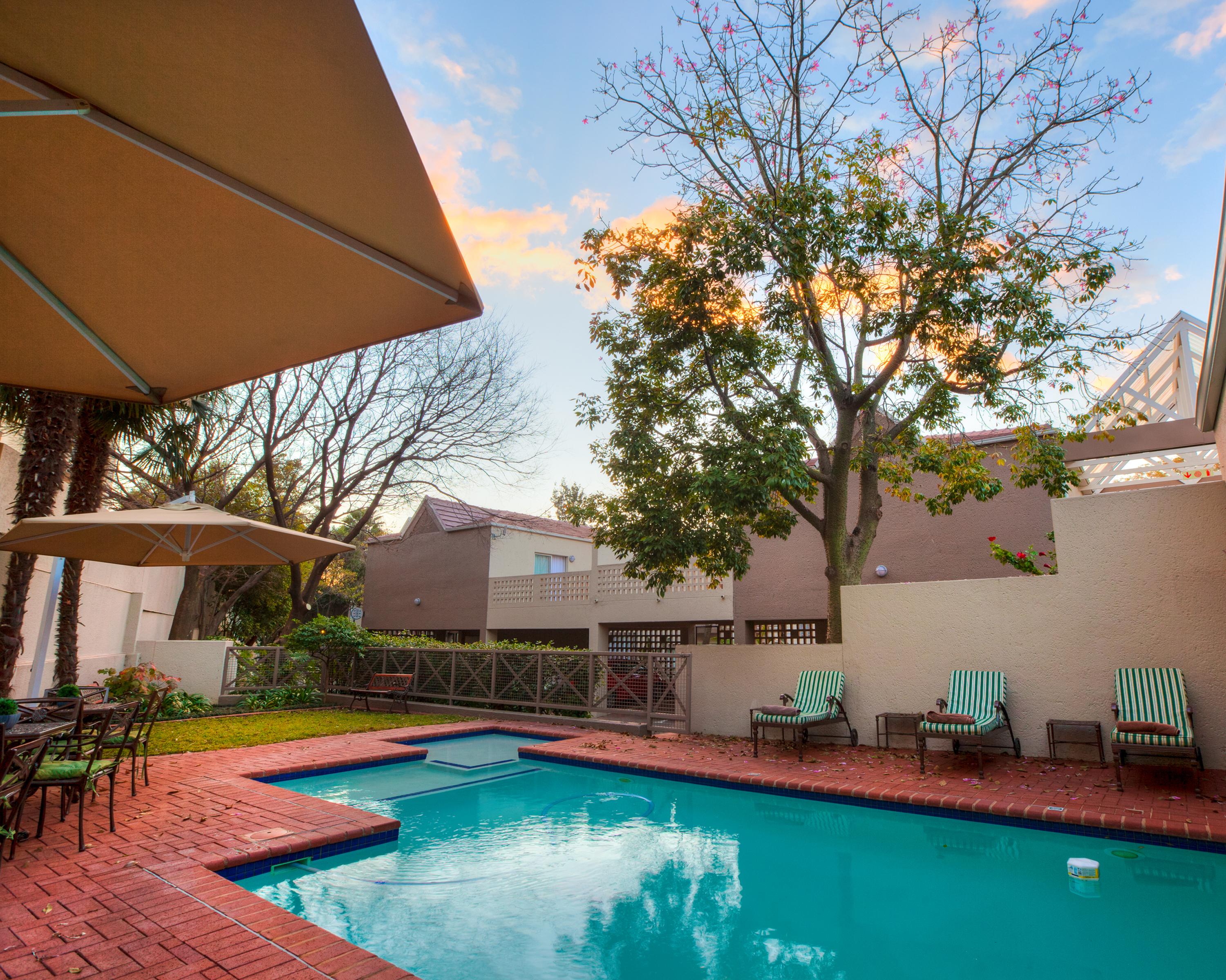 יוהנסבורג Courtyard Hotel Sandton מראה חיצוני תמונה