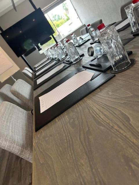 יוהנסבורג Courtyard Hotel Sandton מראה חיצוני תמונה