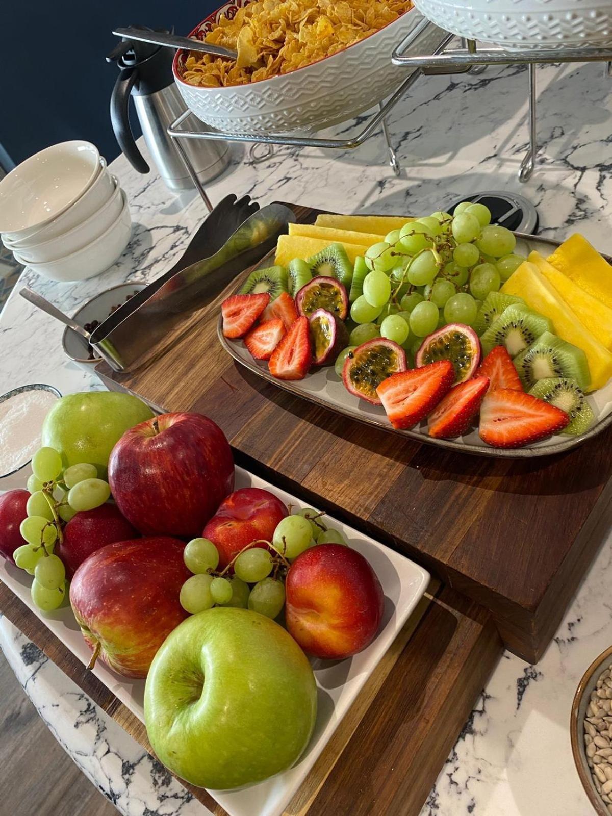 יוהנסבורג Courtyard Hotel Sandton מראה חיצוני תמונה