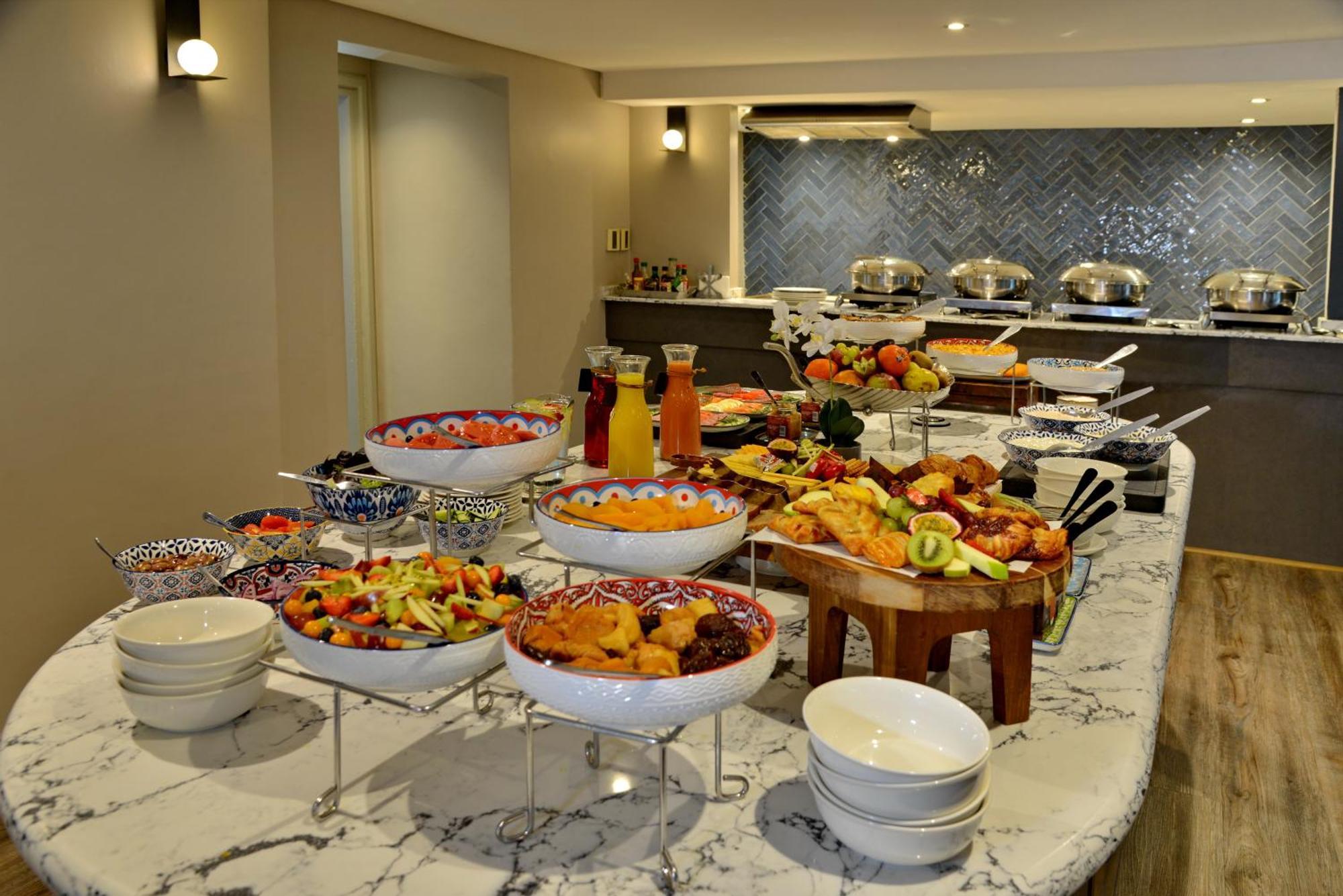 יוהנסבורג Courtyard Hotel Sandton מראה חיצוני תמונה
