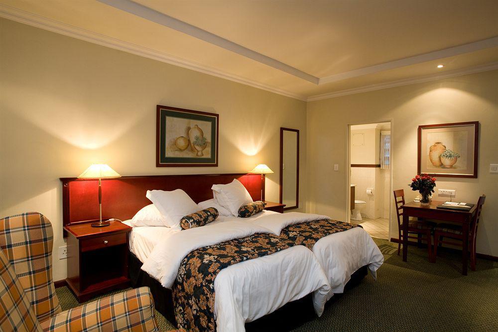 יוהנסבורג Courtyard Hotel Sandton מראה חיצוני תמונה